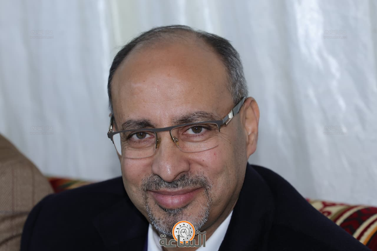 Madar Al-Saa Images 0.037974344369105184