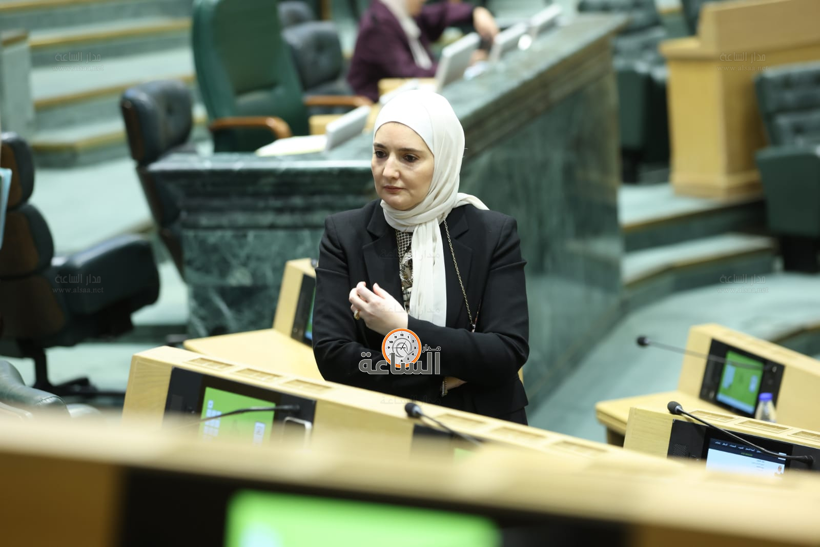 Madar Al-Saa Images 0.5147654759896243