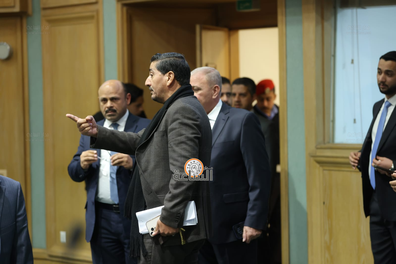 Madar Al-Saa Images 0.6113820039586843