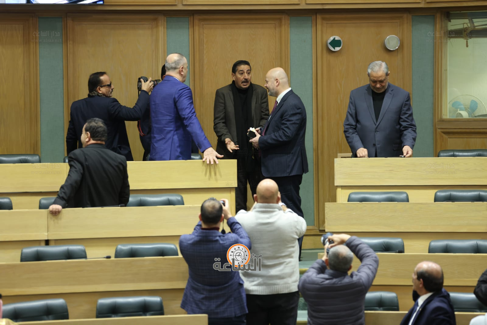 Madar Al-Saa Images 0.7493249865773661