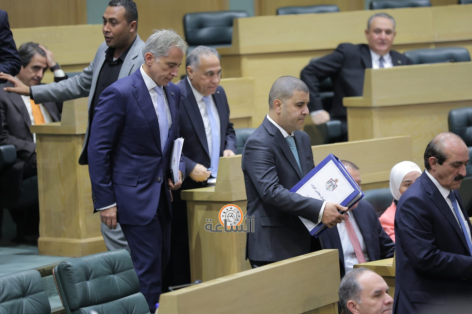 Madar Al-Saa Images 0.40689484577893564