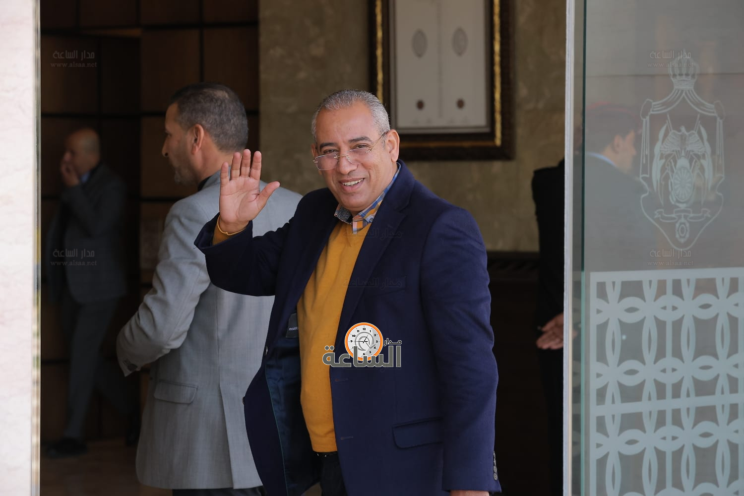 Madar Al-Saa Images 0.7382824957979897