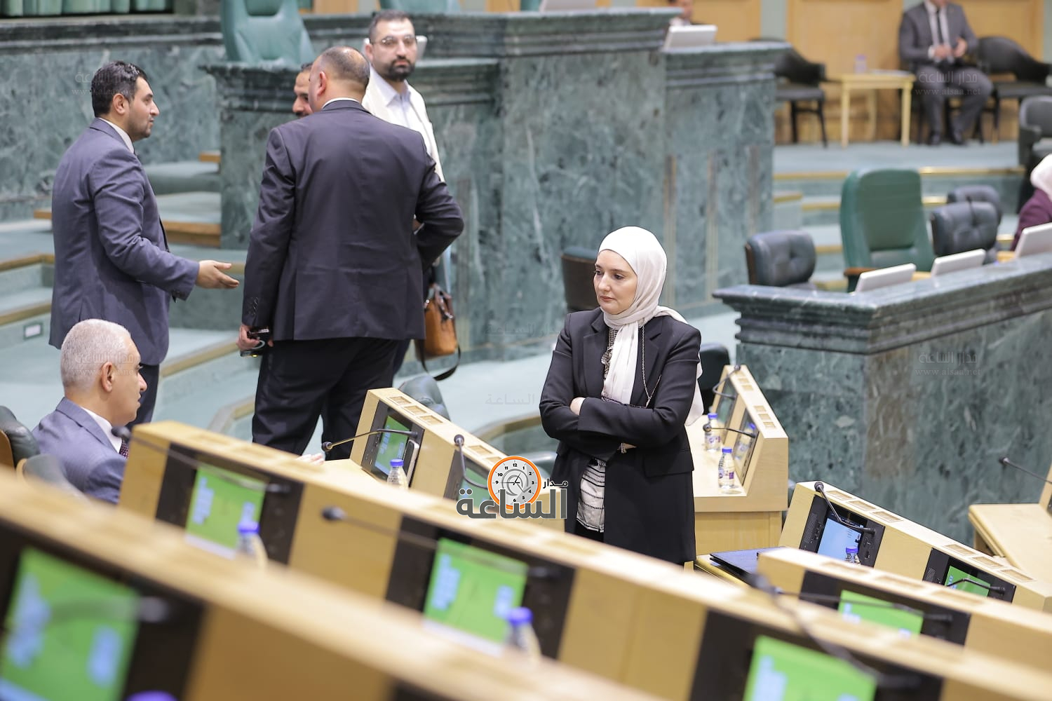 Madar Al-Saa Images 0.8982083522815838