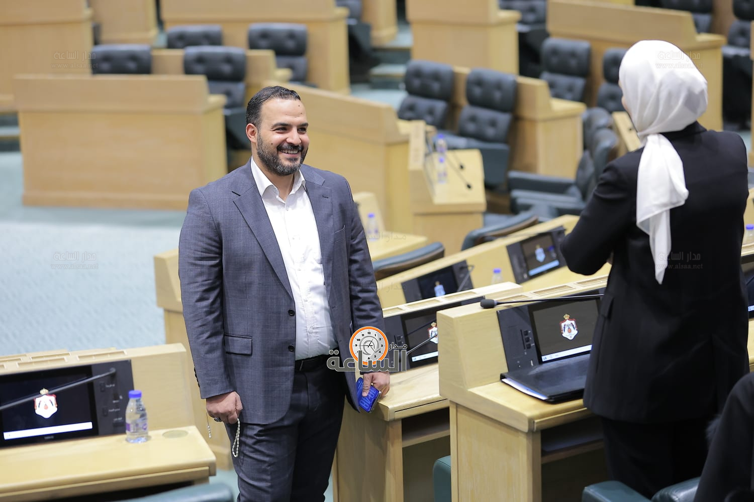 Madar Al-Saa Images 0.0977717186943784