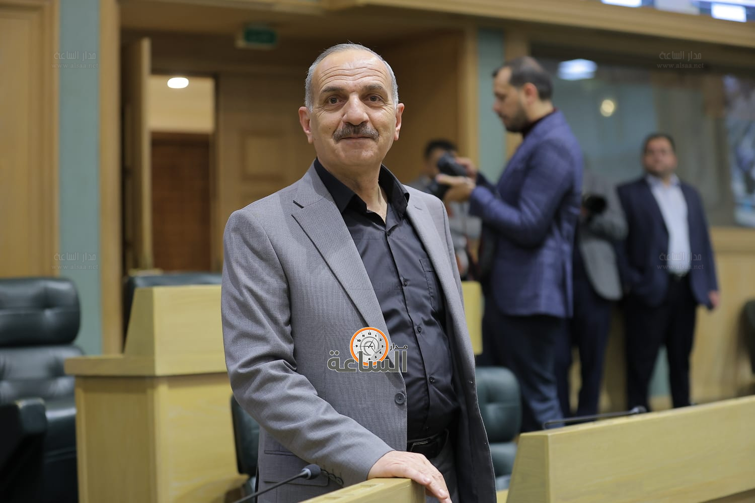 Madar Al-Saa Images 0.4563511744942299