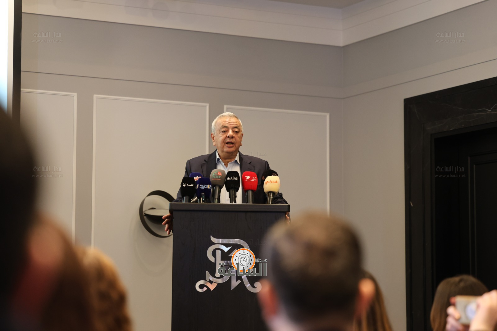 Madar Al-Saa Images 0.03692182452209958