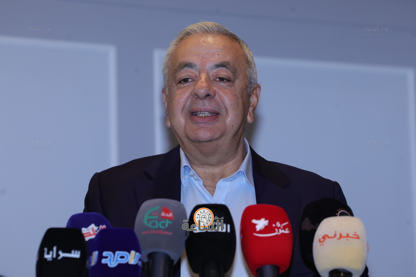 Madar Al-Saa Images 0.18207591003861312