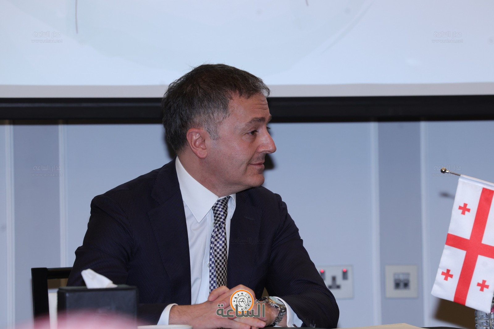 Madar Al-Saa Images 0.5817524968287742