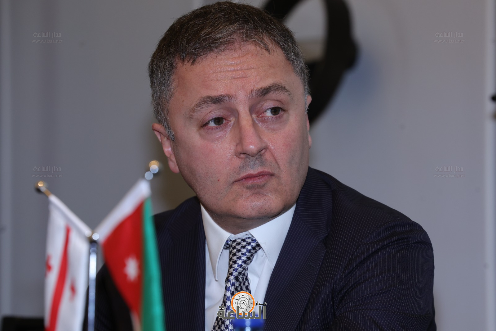 Madar Al-Saa Images 0.3946103922822821