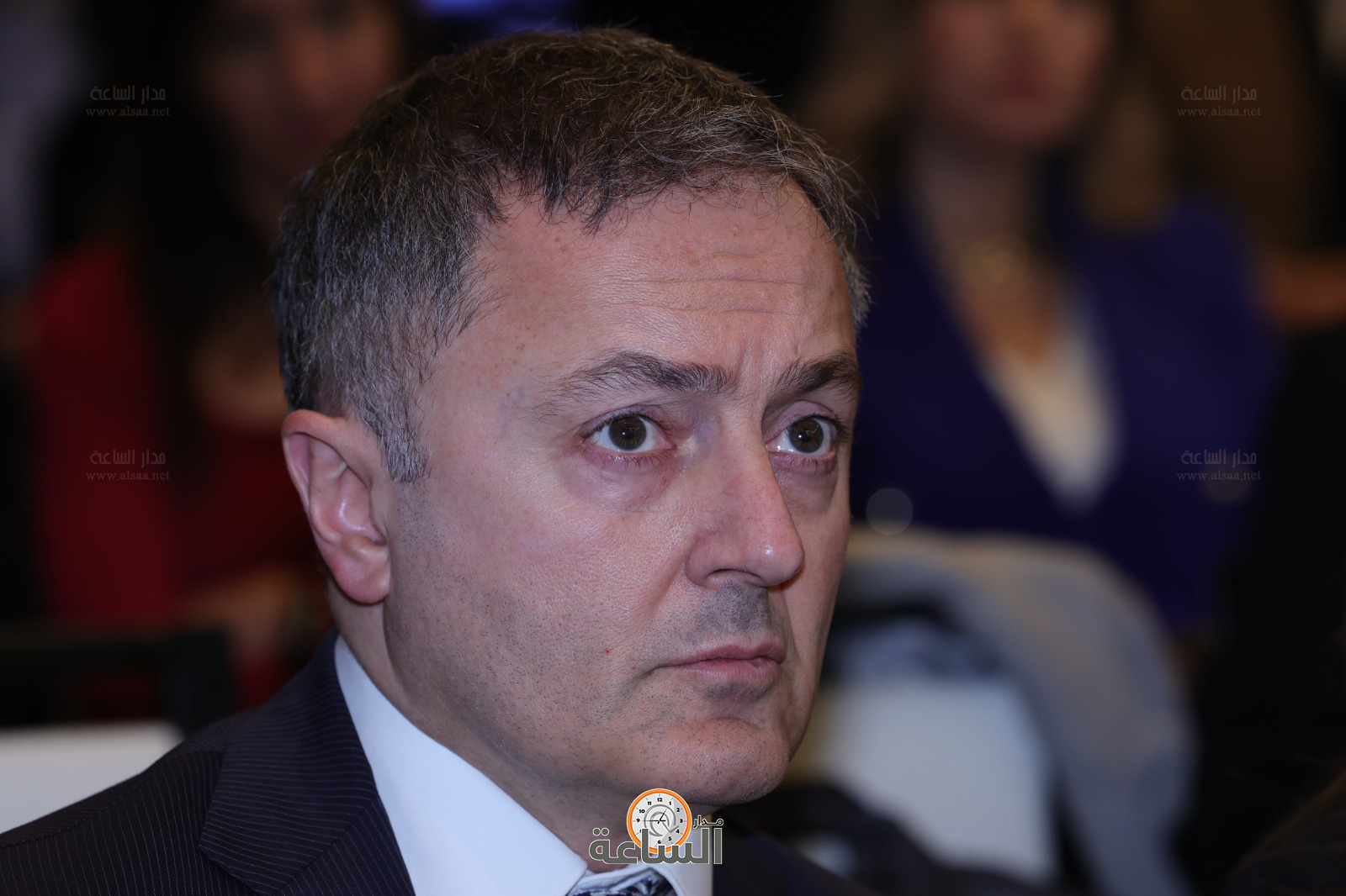 Madar Al-Saa Images 0.9773456820112144