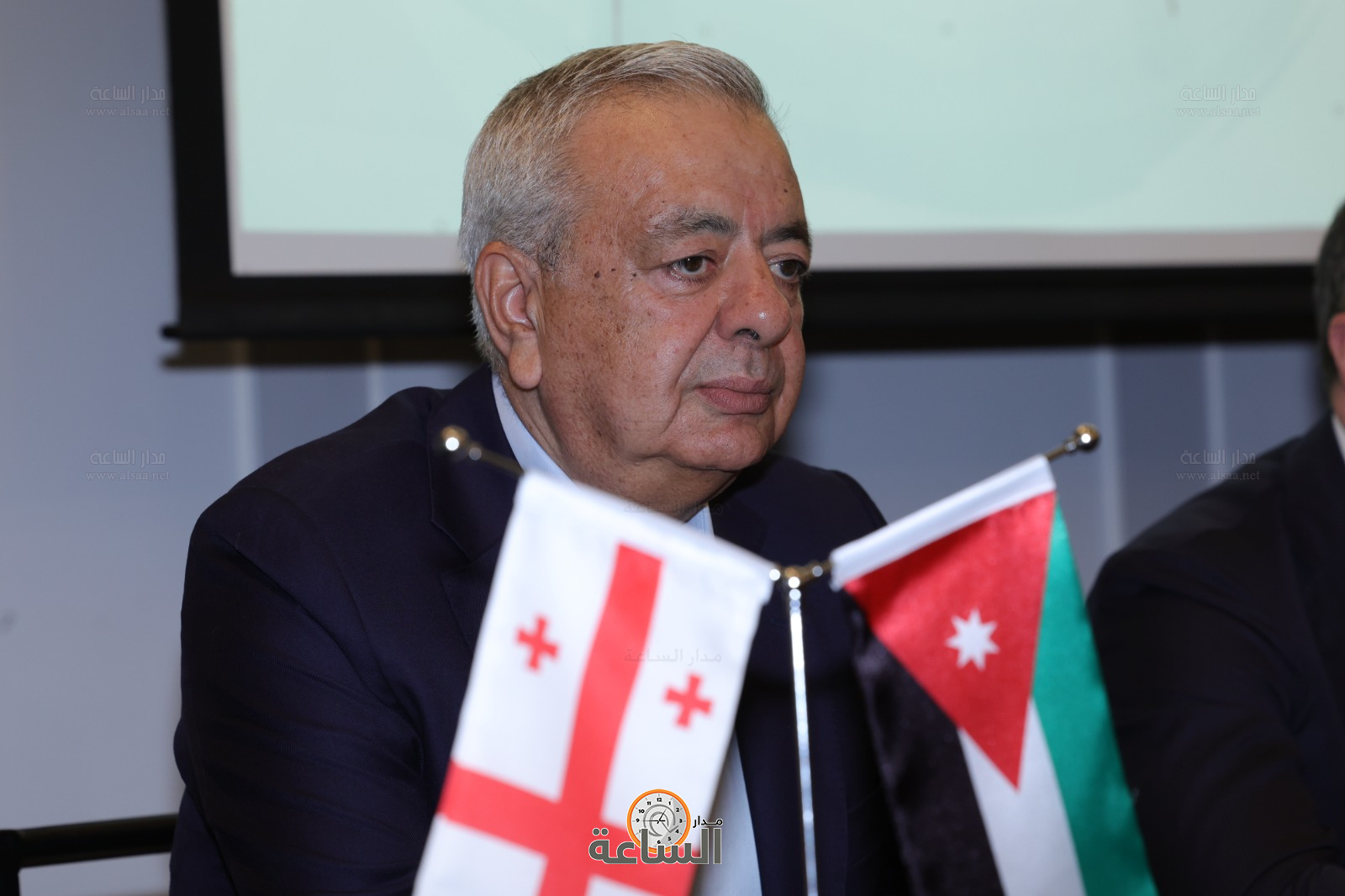 Madar Al-Saa Images 0.7140322544543075