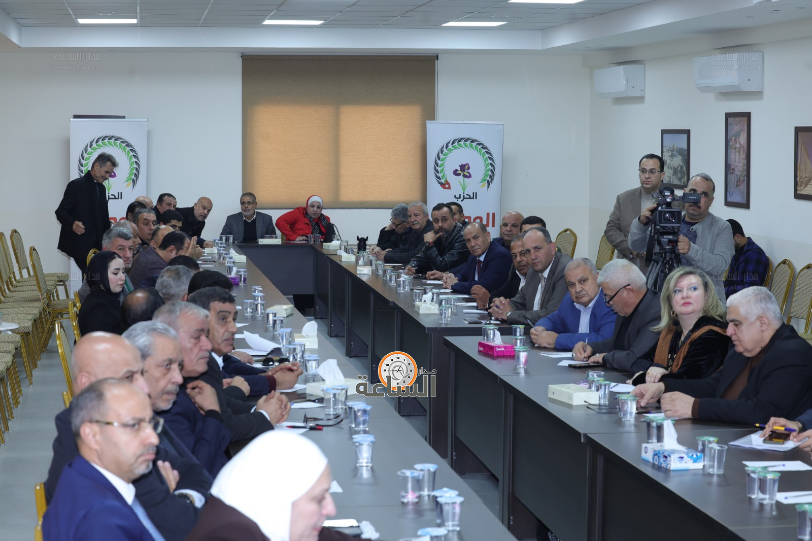 Madar Al-Saa Images 0.999268276295927