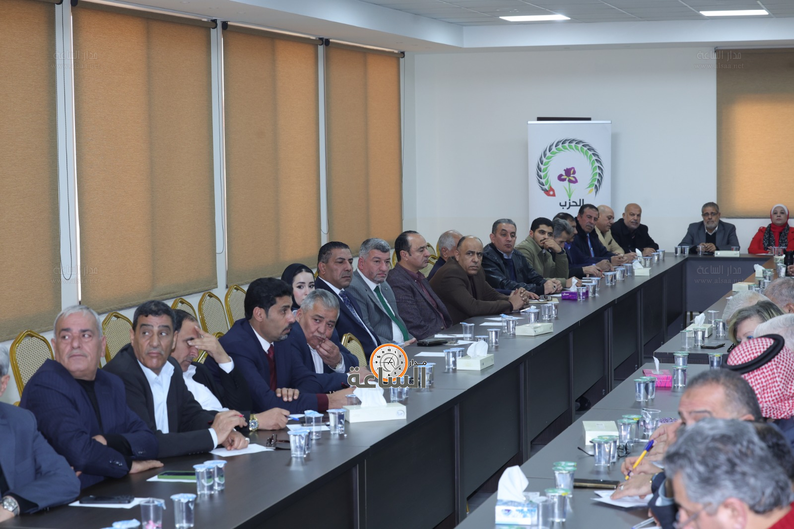 Madar Al-Saa Images 0.09566463902684608