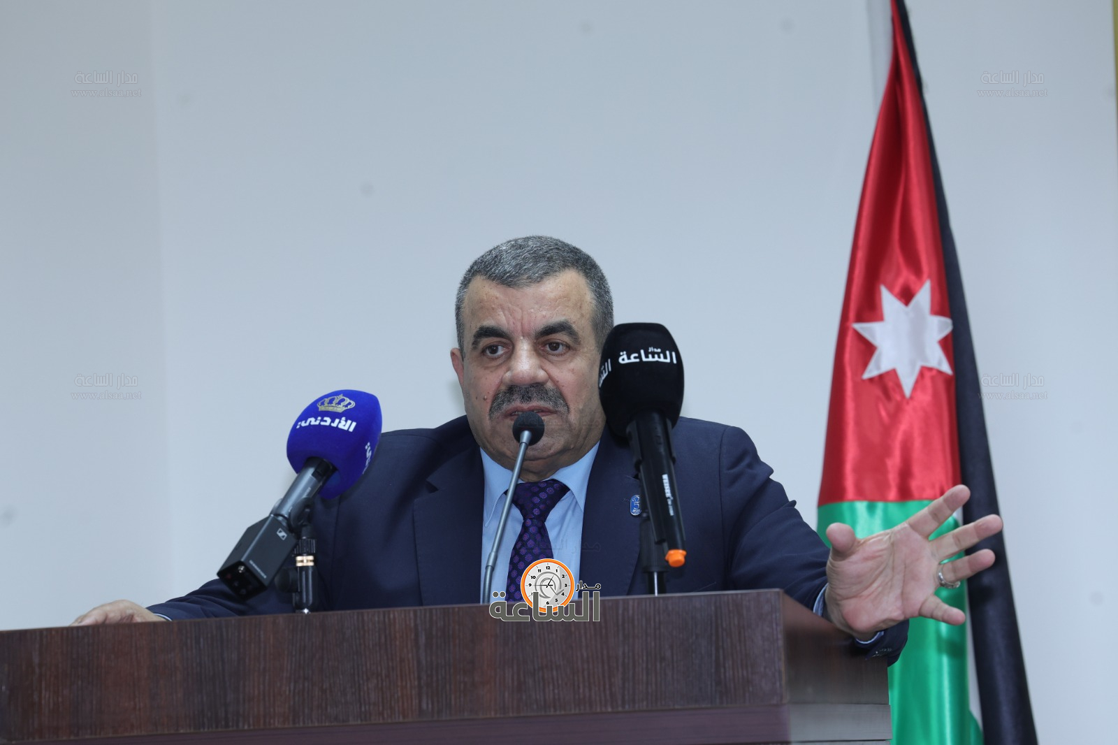 Madar Al-Saa Images 0.79701958162232