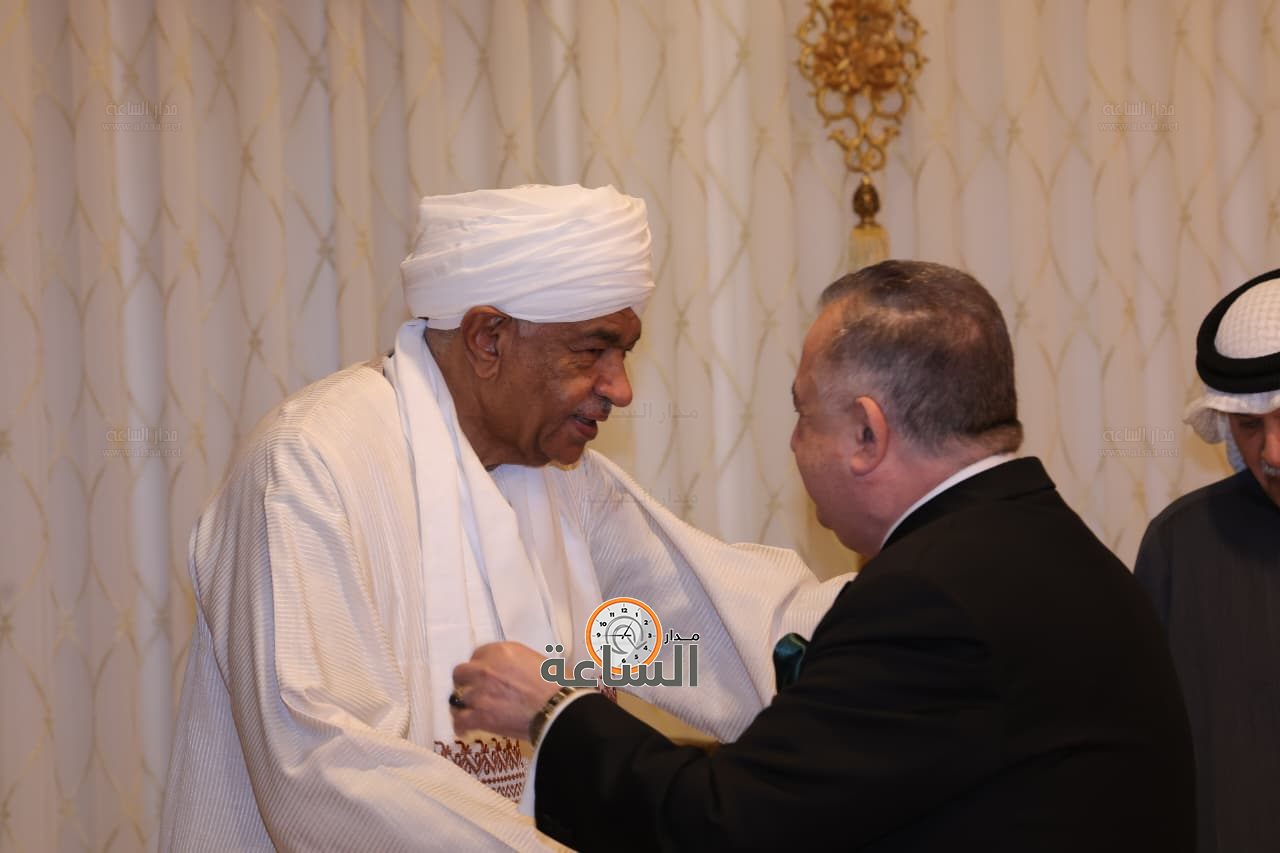 Madar Al-Saa Images 0.4227076930334752