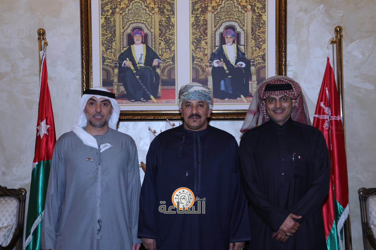 Madar Al-Saa Images 0.03230697019305795