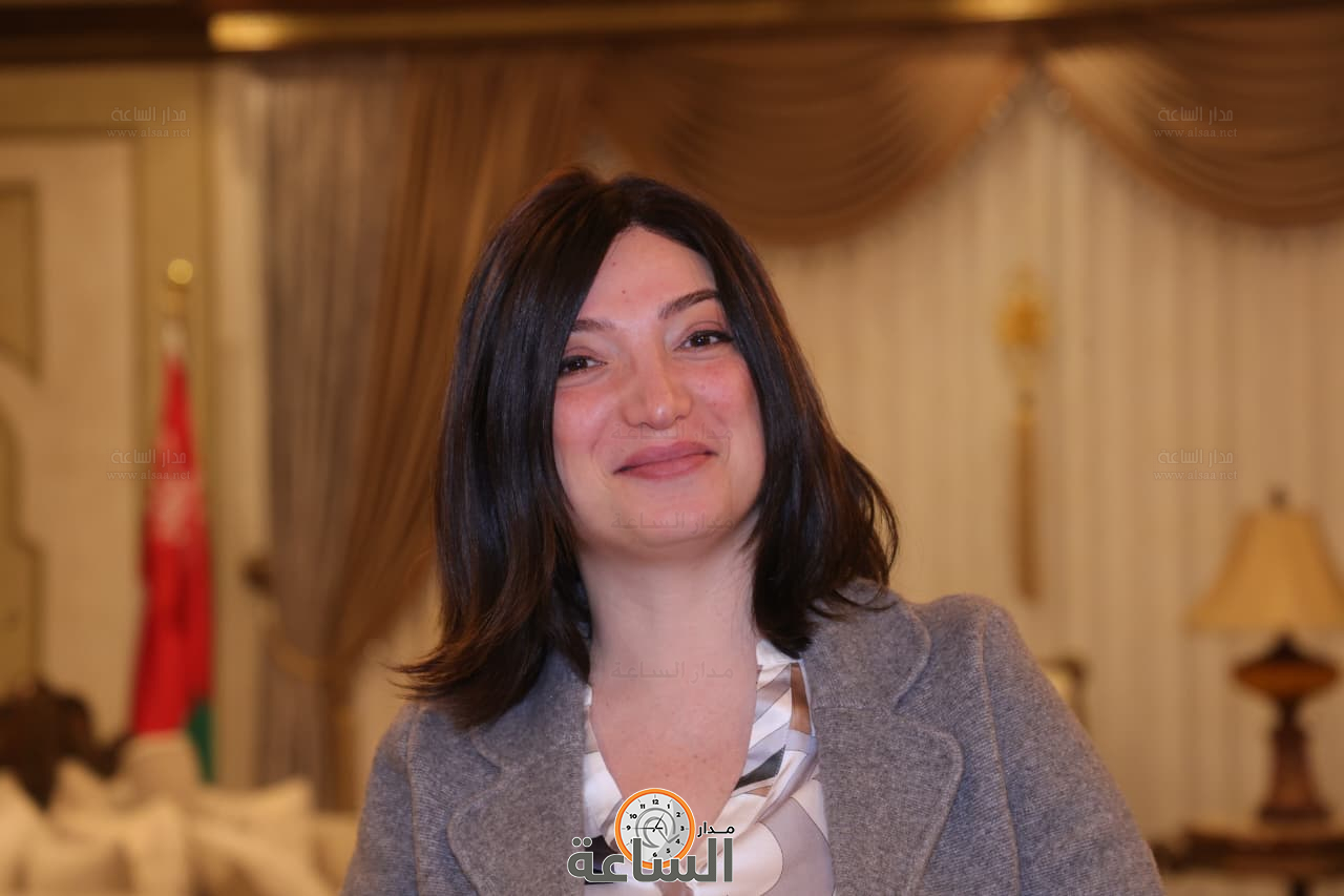 Madar Al-Saa Images 0.17635220592736112