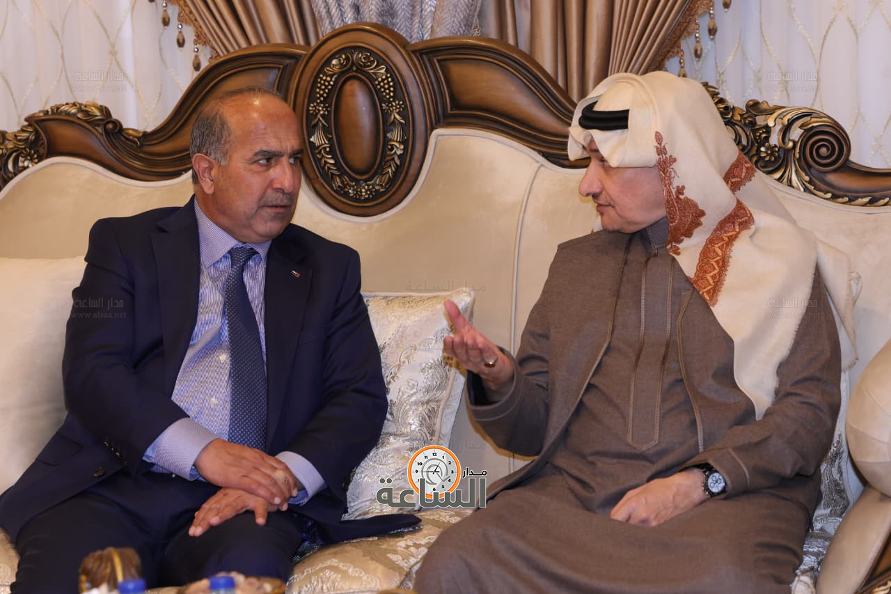 Madar Al-Saa Images 0.3918612454095136