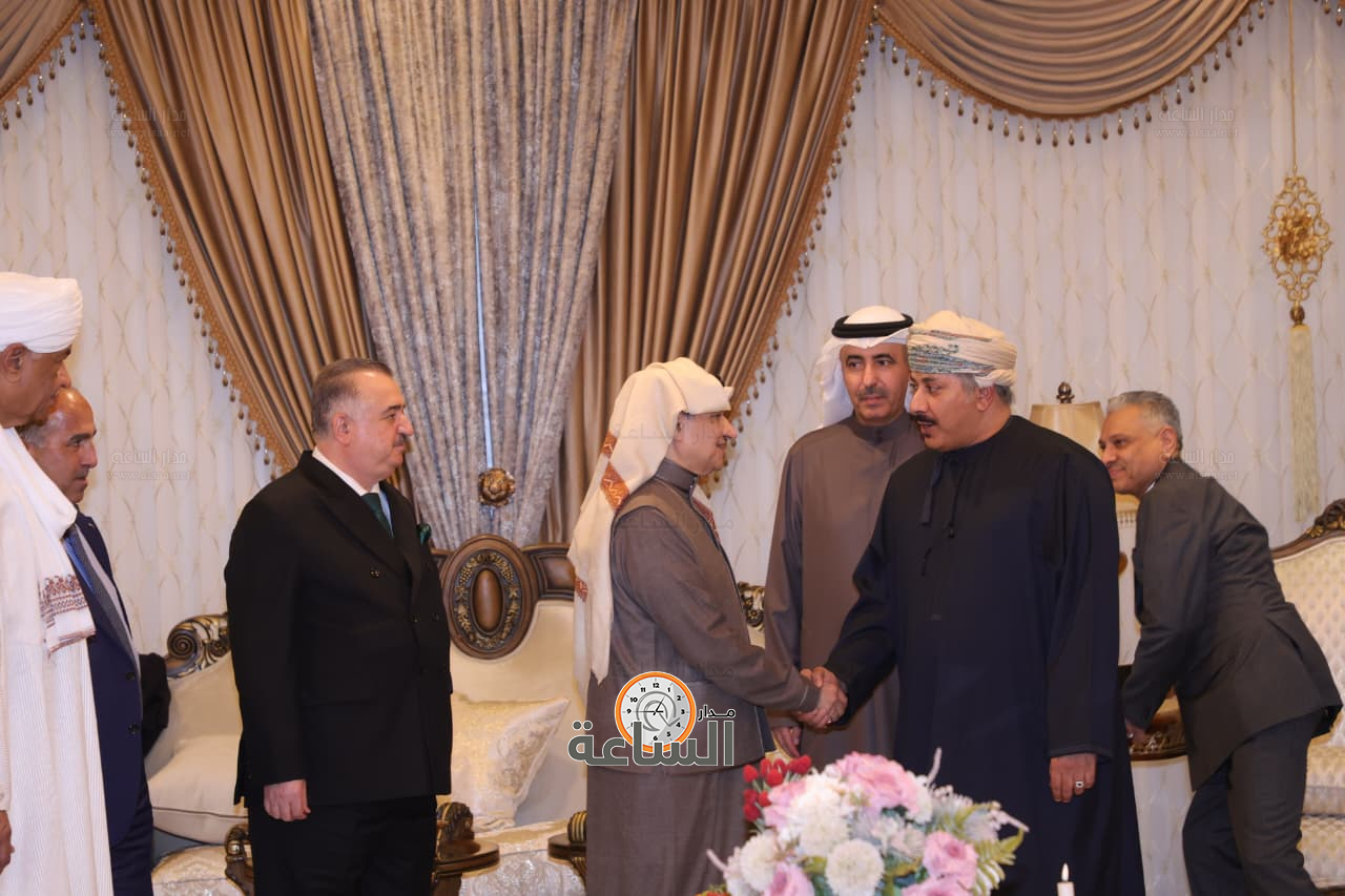 Madar Al-Saa Images 0.901668121350471