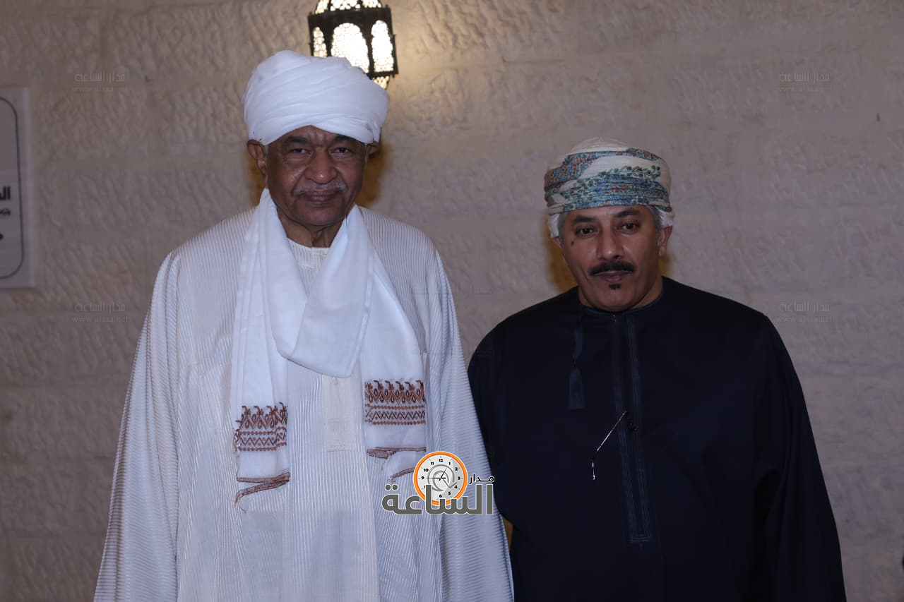 Madar Al-Saa Images 0.4567804989949269