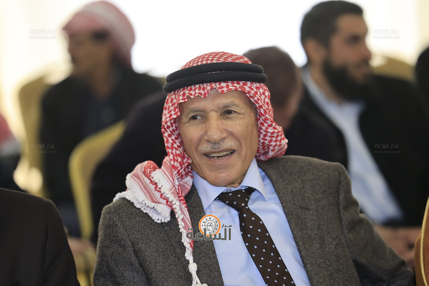 Madar Al-Saa Images 0.3228661084083869