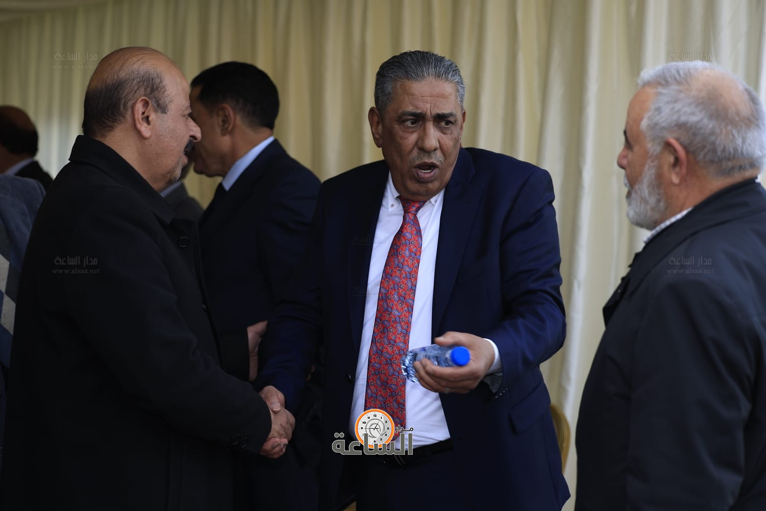 Madar Al-Saa Images 0.5955593881123361