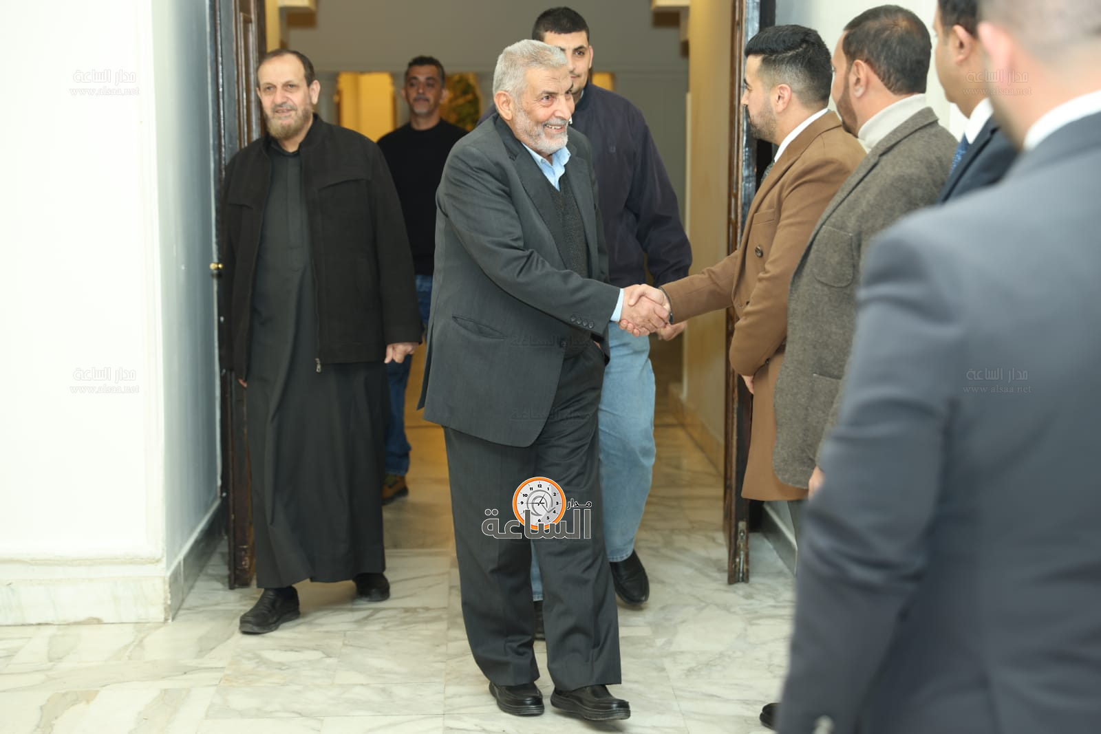 Madar Al-Saa Images 0.5171305058712417