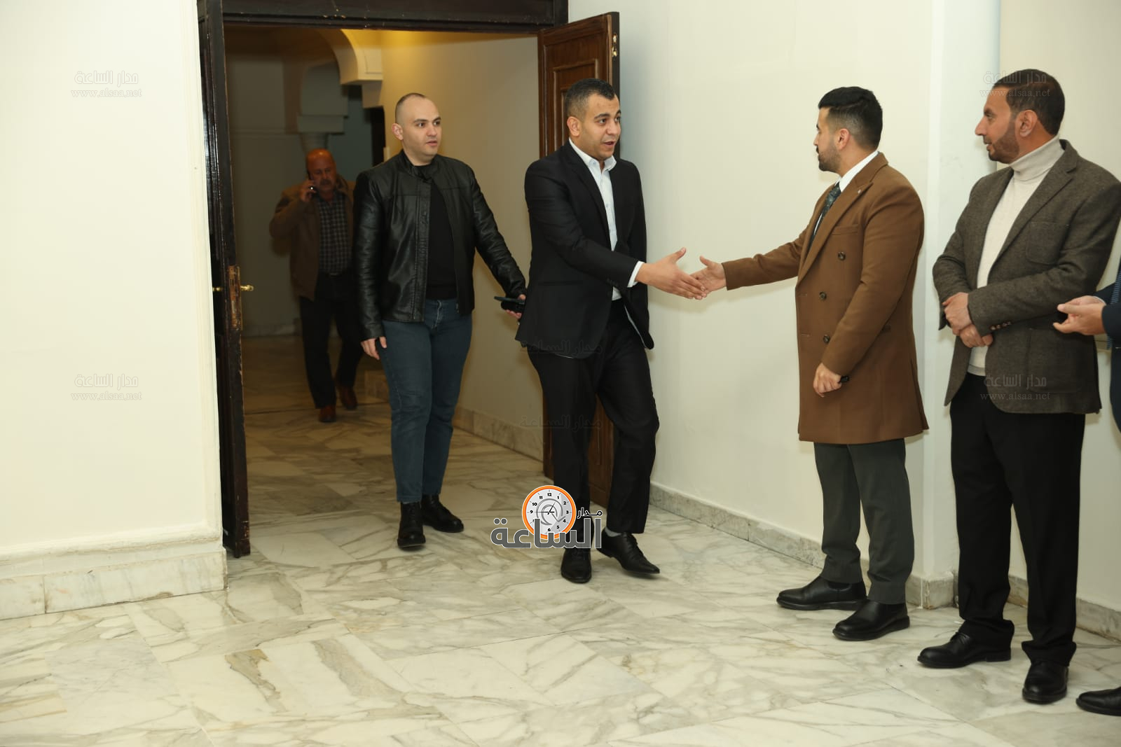 Madar Al-Saa Images 0.7232629995961857