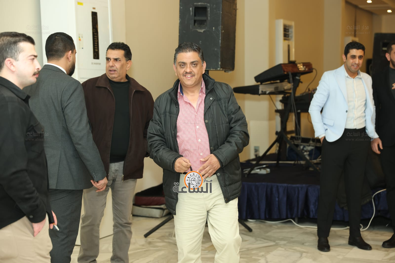 Madar Al-Saa Images 0.7940579805186773