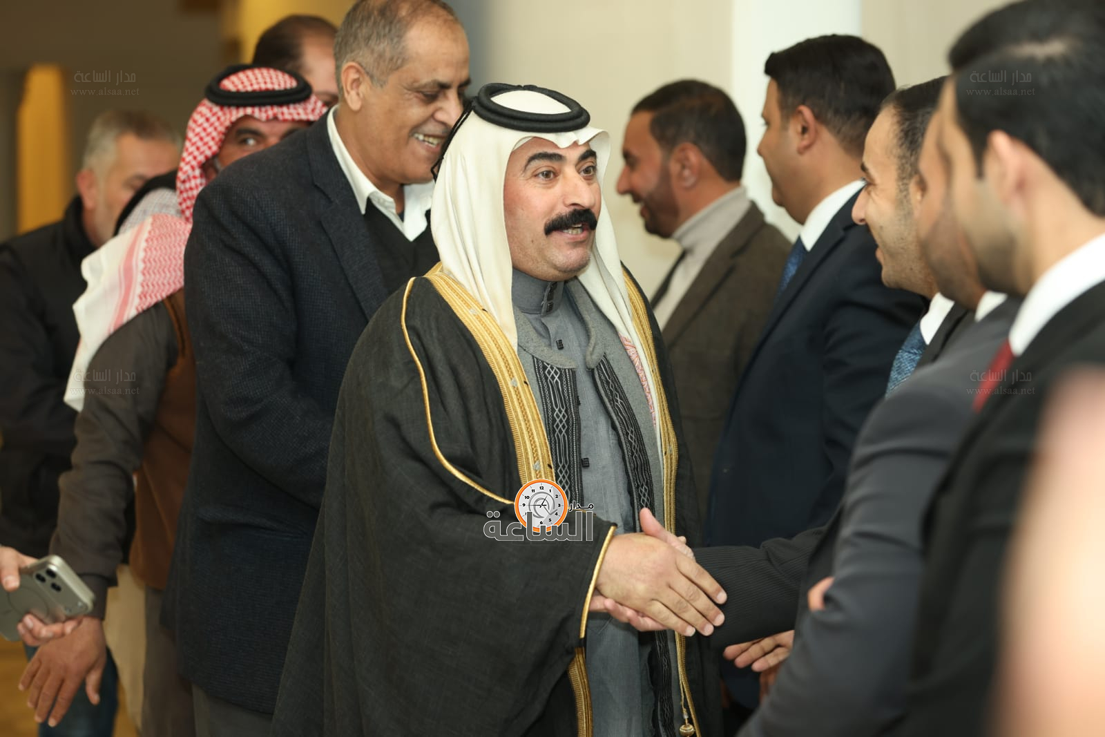 Madar Al-Saa Images 0.9907229125550946