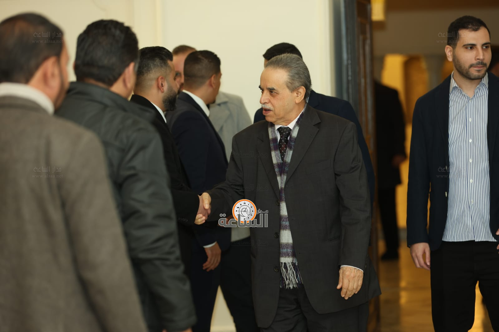 Madar Al-Saa Images 0.8891330044425199