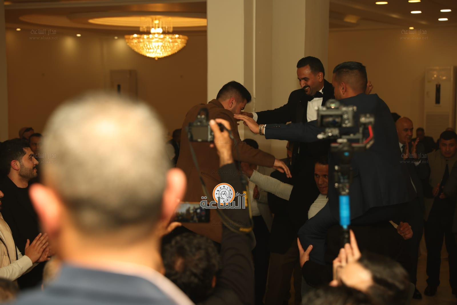 Madar Al-Saa Images 0.014045277262080935