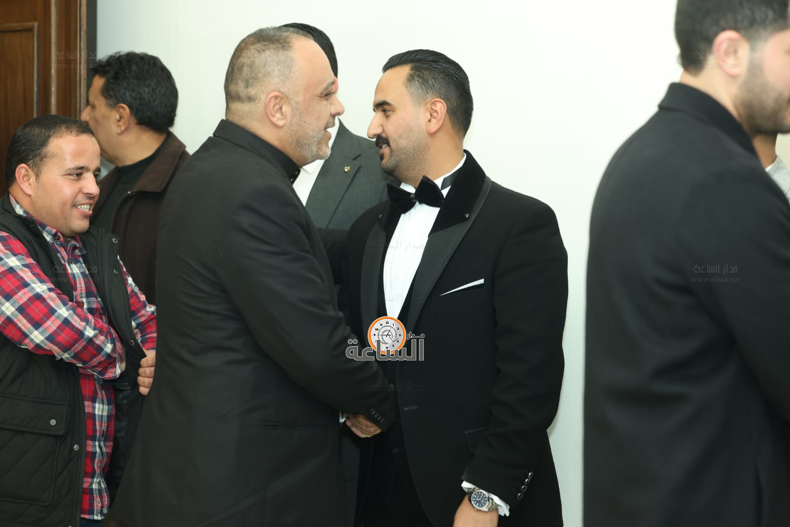 Madar Al-Saa Images 0.3213506087965634