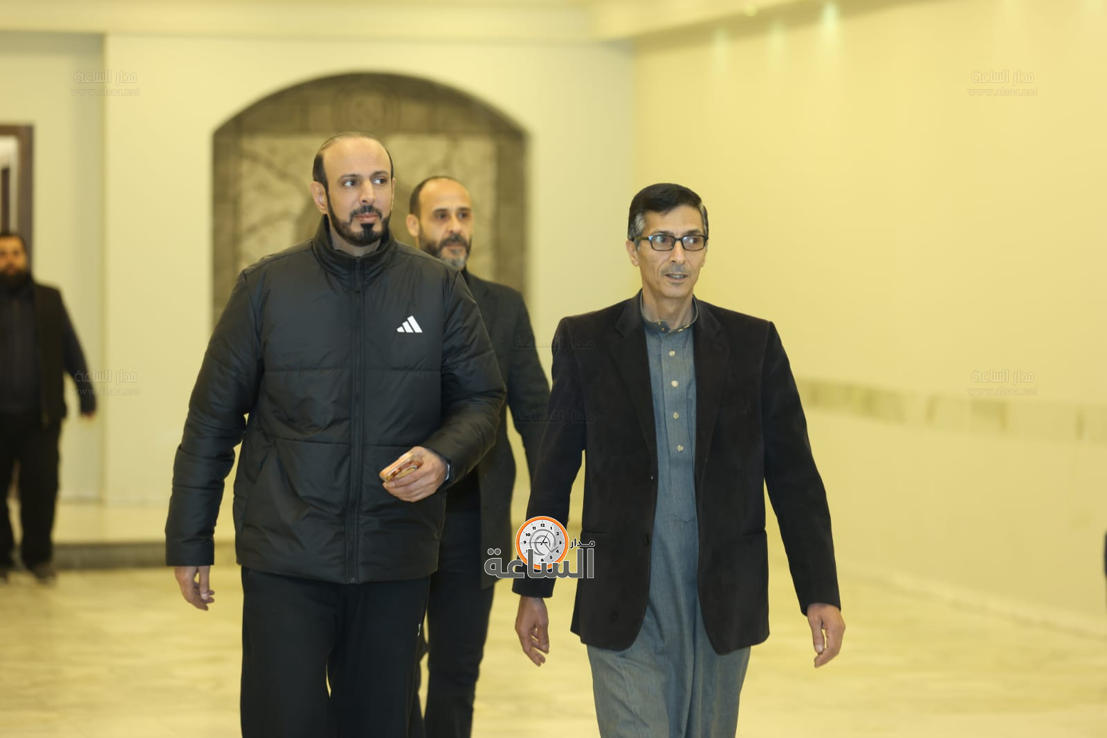 Madar Al-Saa Images 0.09335484275991301