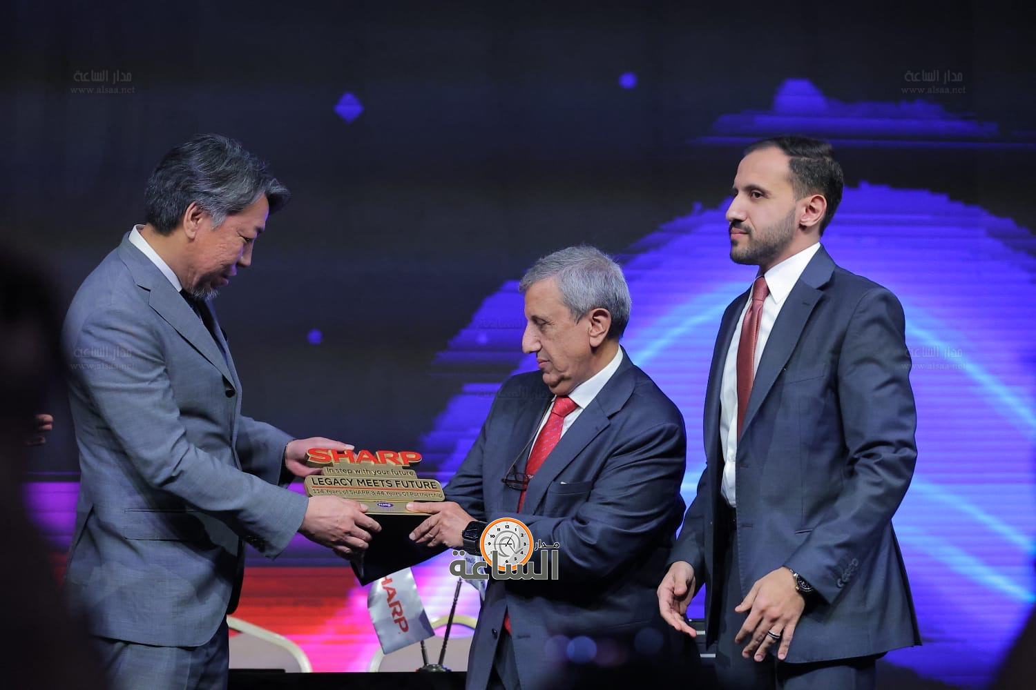 Madar Al-Saa Images 0.105889508096357