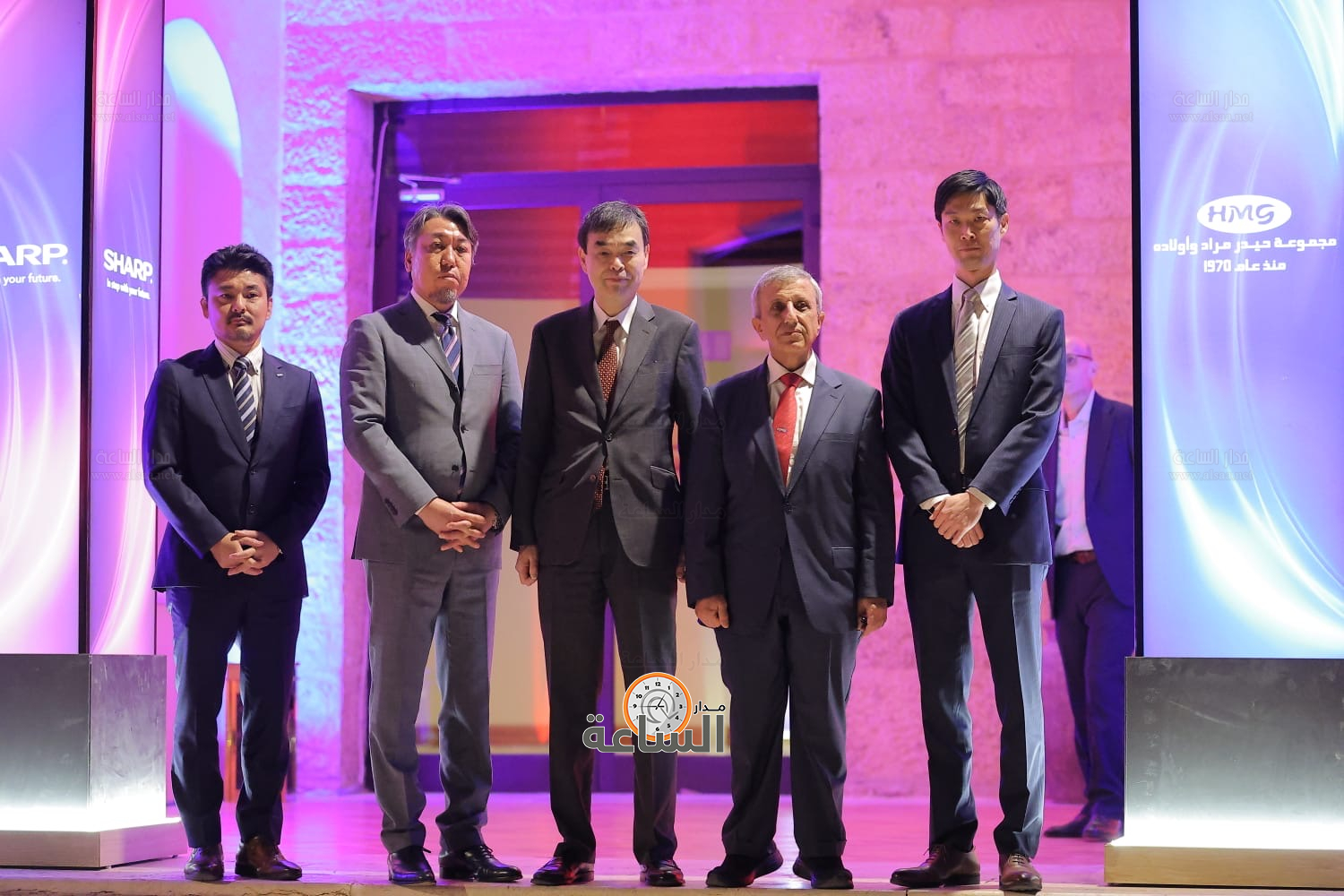 Madar Al-Saa Images 0.9153394403277357