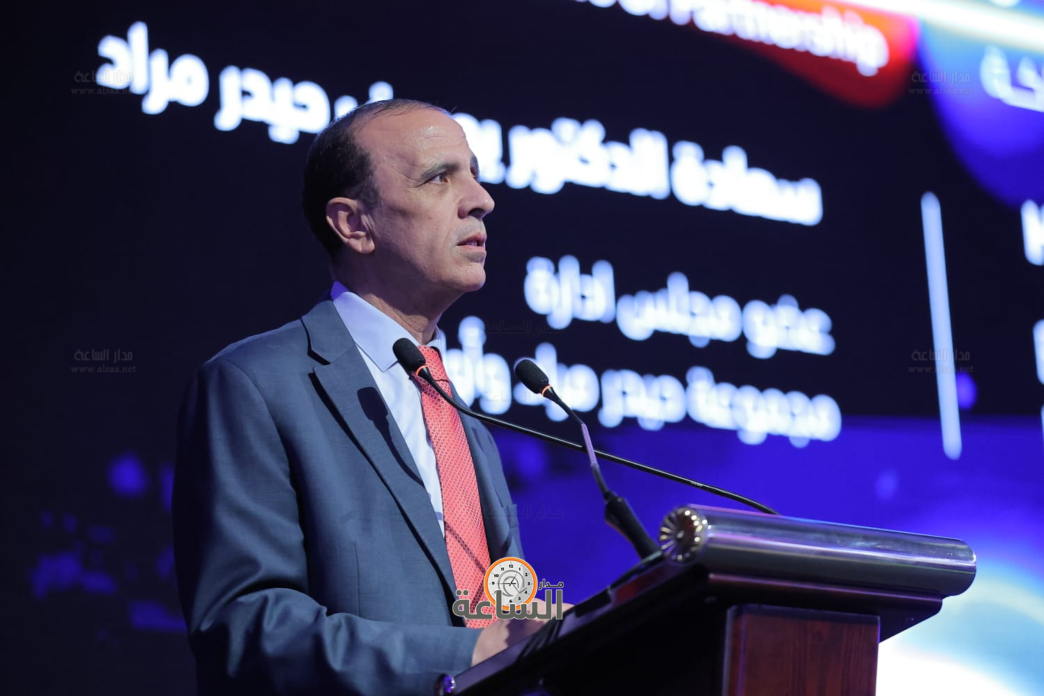 Madar Al-Saa Images 0.6809571240587676