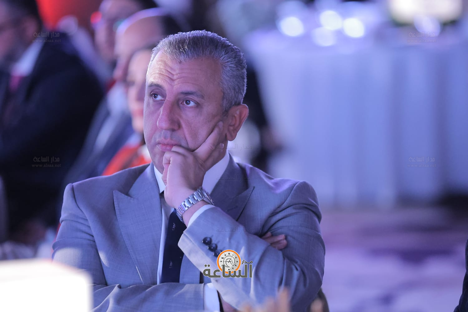 Madar Al-Saa Images 0.950849445716435