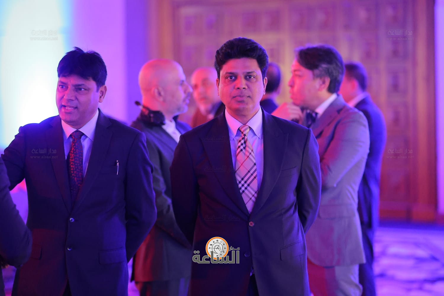 Madar Al-Saa Images 0.6535217191246702