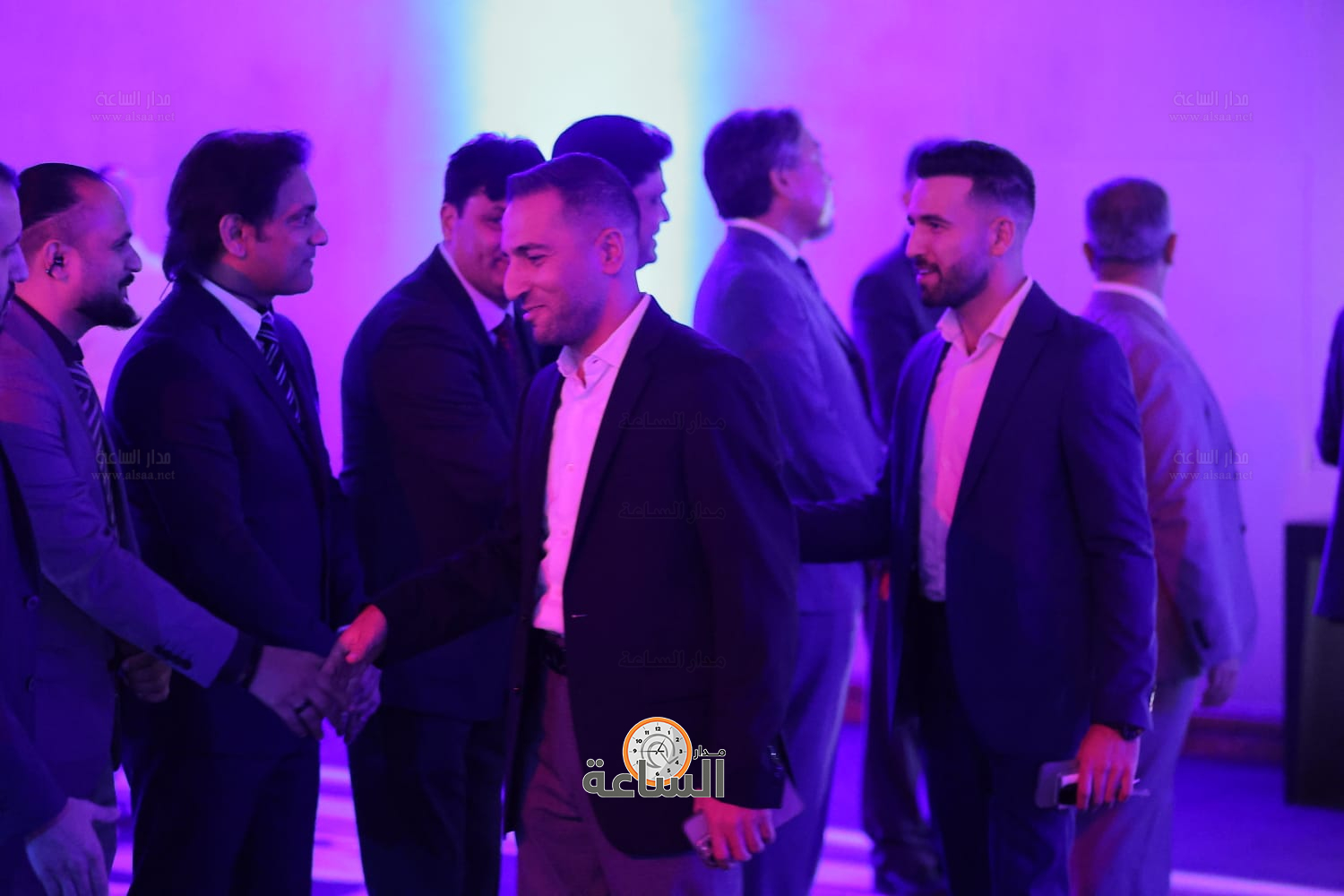 Madar Al-Saa Images 0.6503474342996034