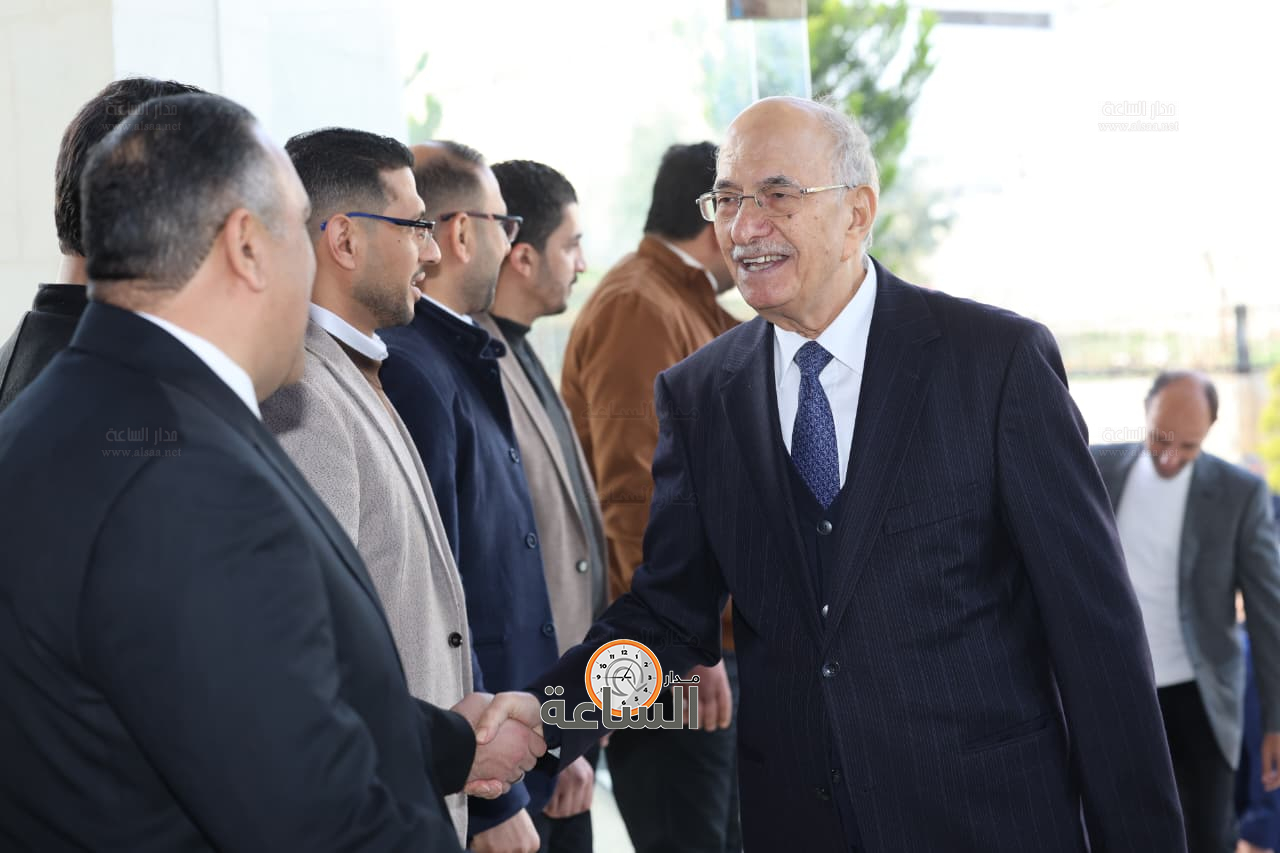 Madar Al-Saa Images 0.8124051521397856