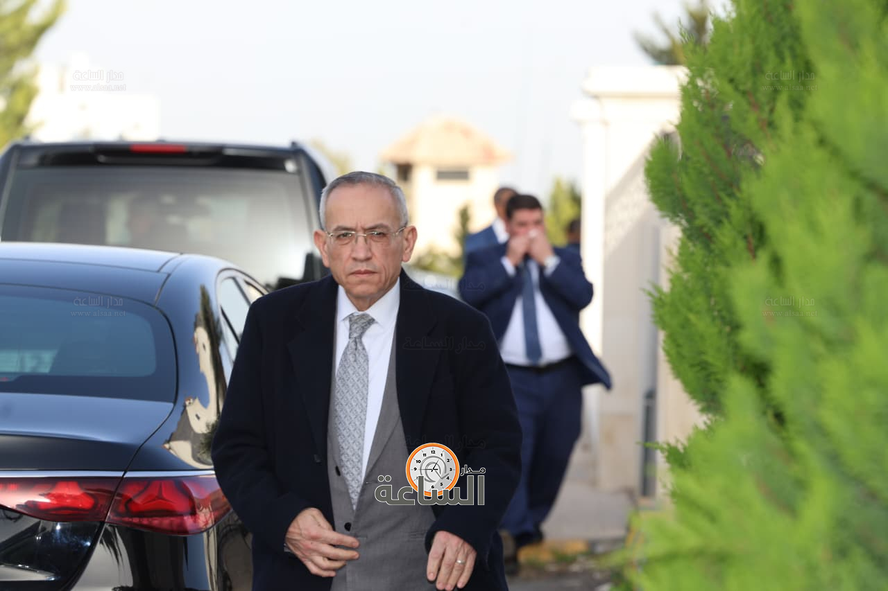 Madar Al-Saa Images 0.8697791821658439