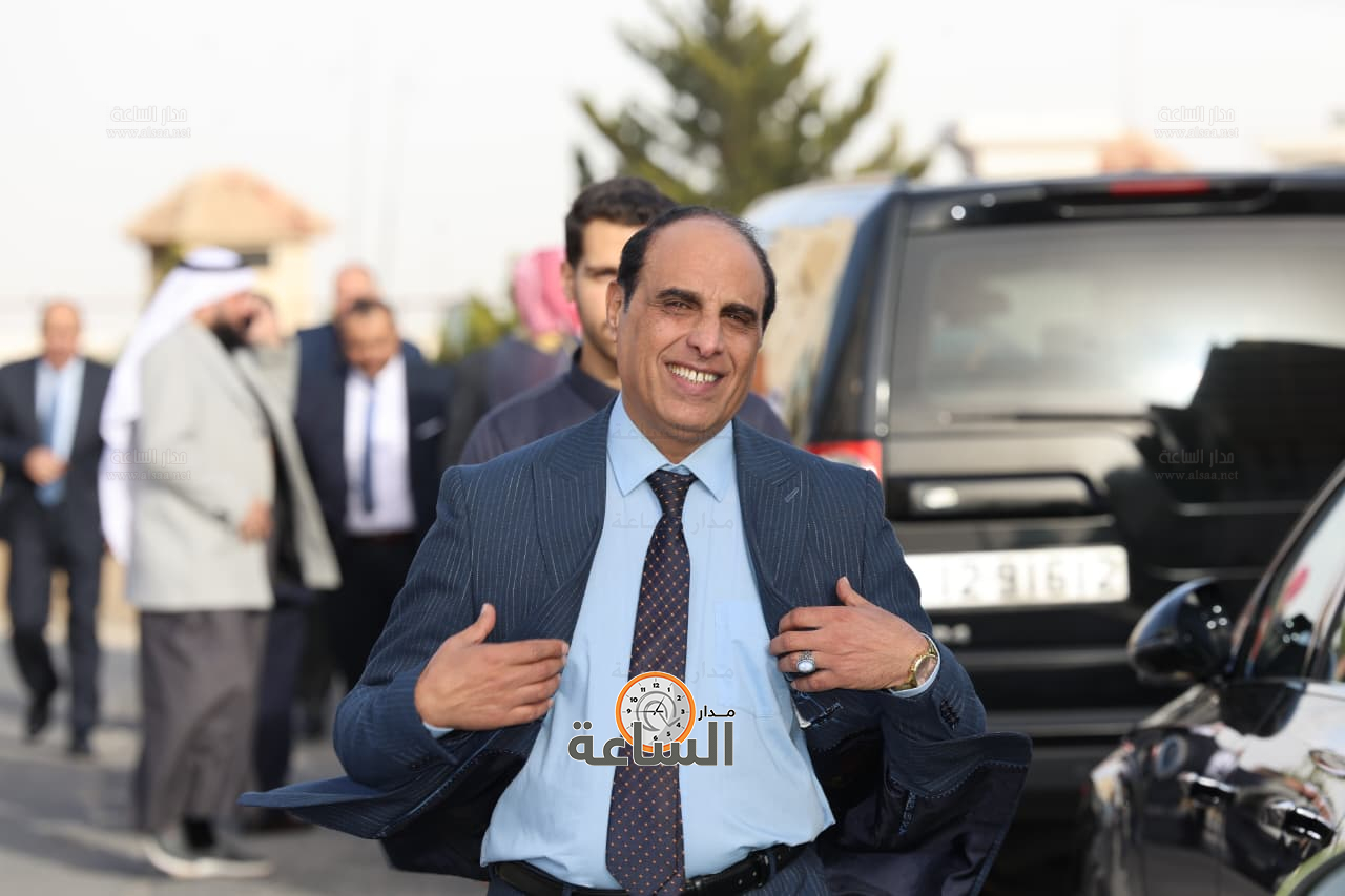 Madar Al-Saa Images 0.403294894285411