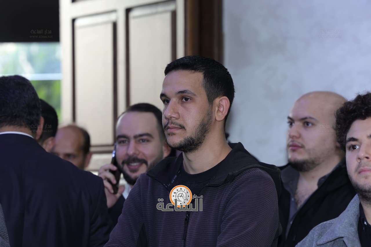 Madar Al-Saa Images 0.5477842848319964