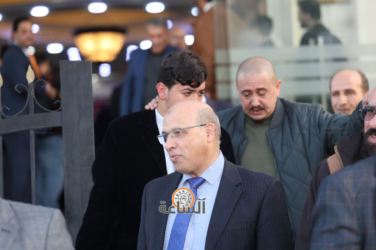 Madar Al-Saa Images 0.9448533860178199