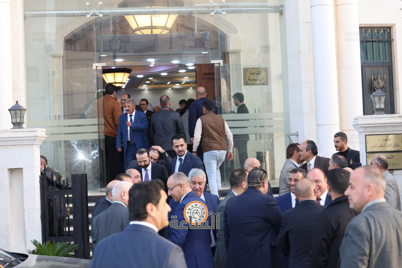 Madar Al-Saa Images 0.014181834431511886