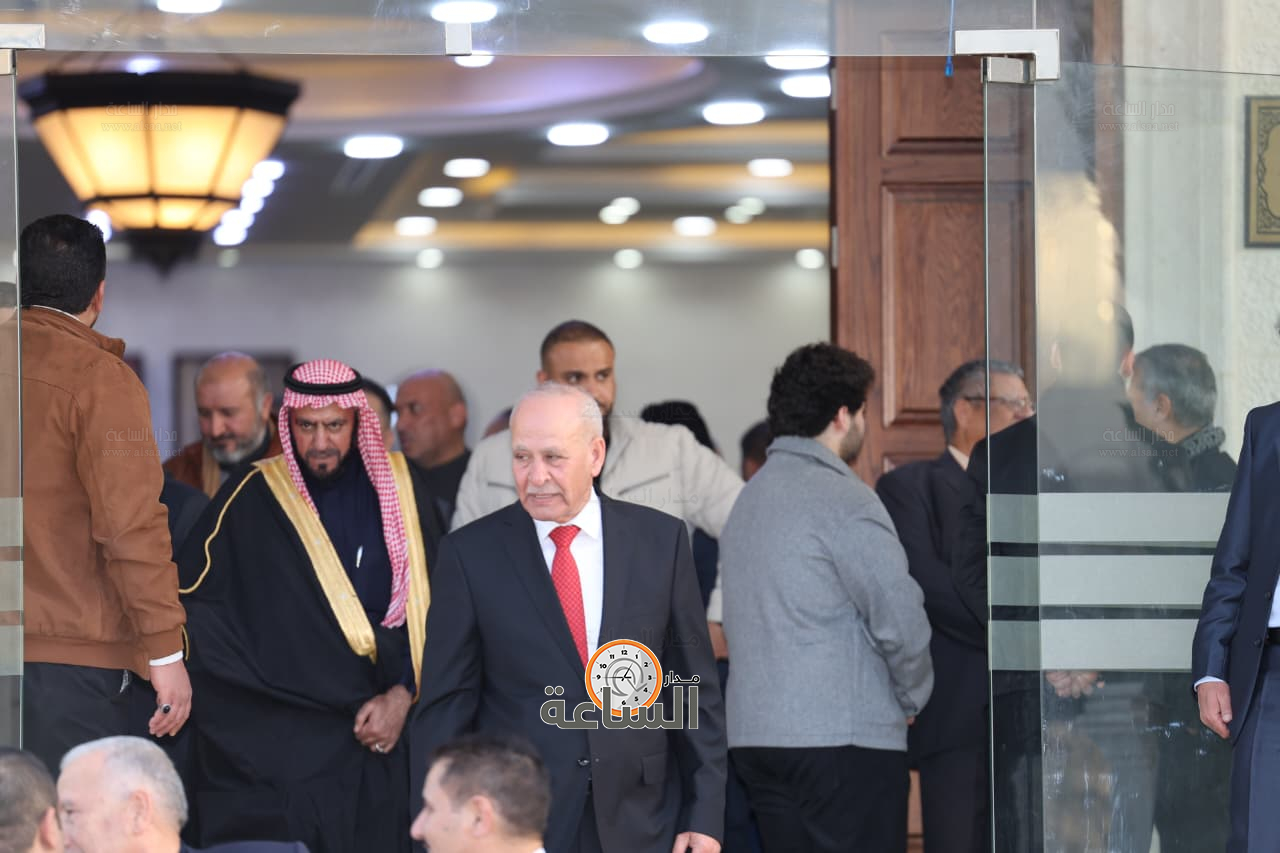 Madar Al-Saa Images 0.46784567846131764