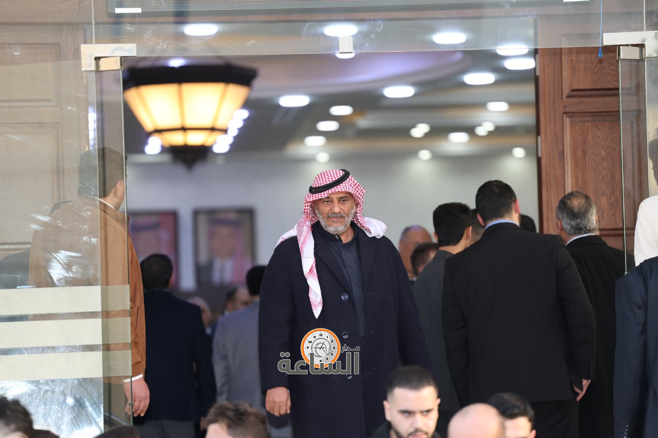 Madar Al-Saa Images 0.47179855102400636