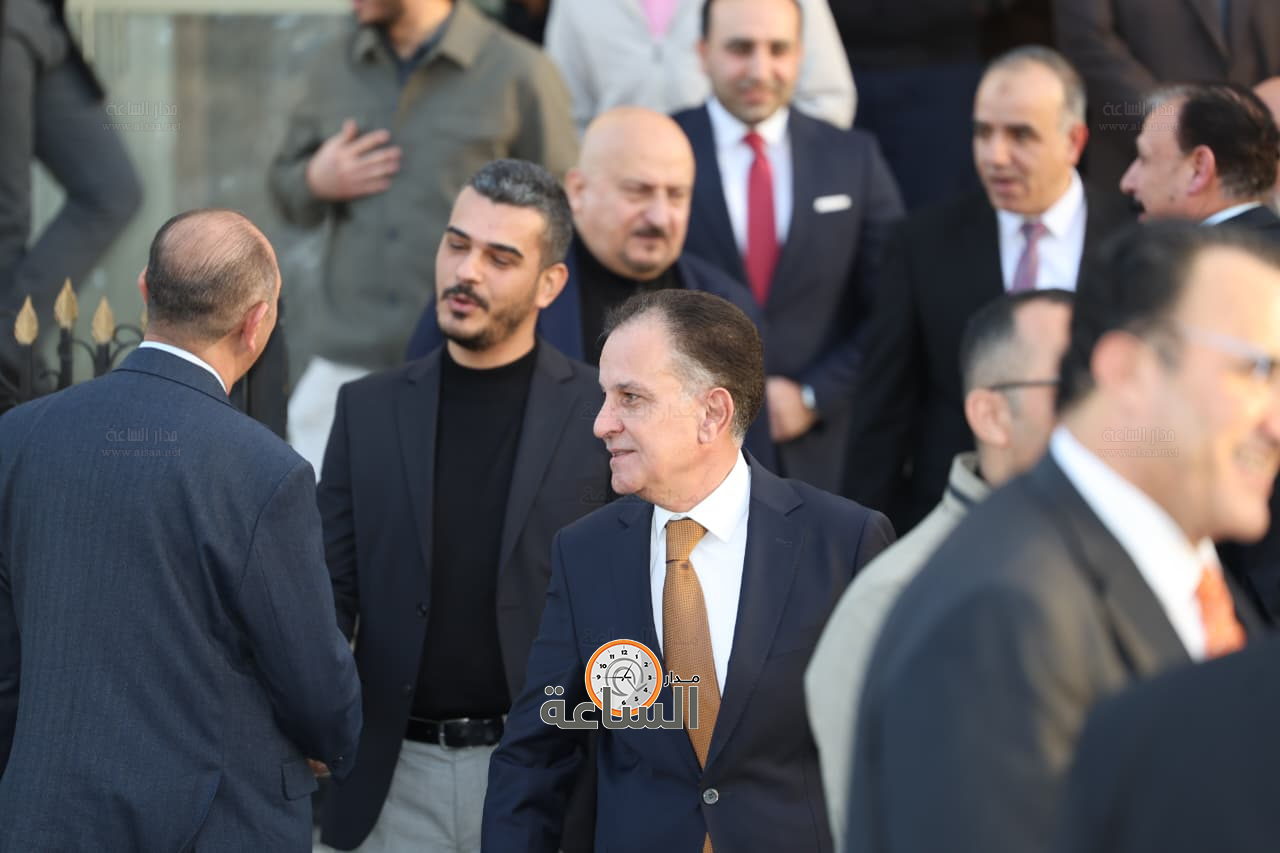 Madar Al-Saa Images 0.6140444834086234