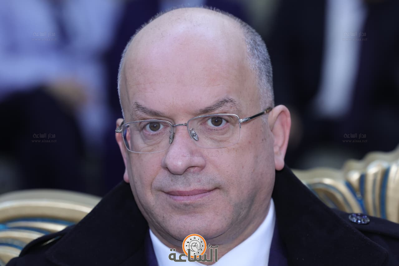 Madar Al-Saa Images 0.7447272236627176